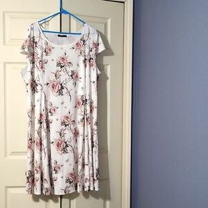 3X white floral sleeveless Lily by firming dress